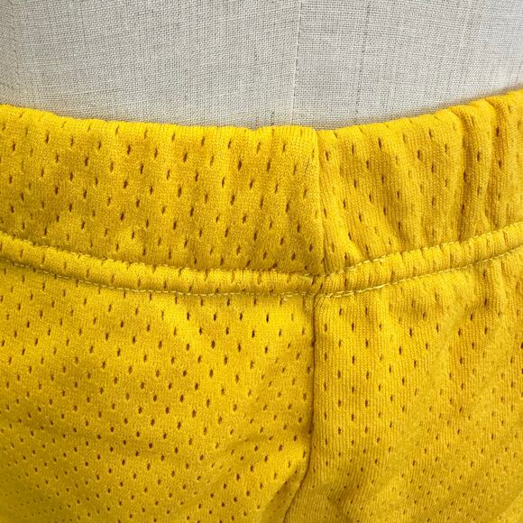 Vintage 70s varsity style mesh basketball gym shorts yellow nylon Size Medium - Picture 13 of 16